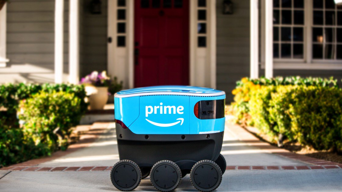 Amazon’s experimental, six-wheel delivery robot is taking to the streets